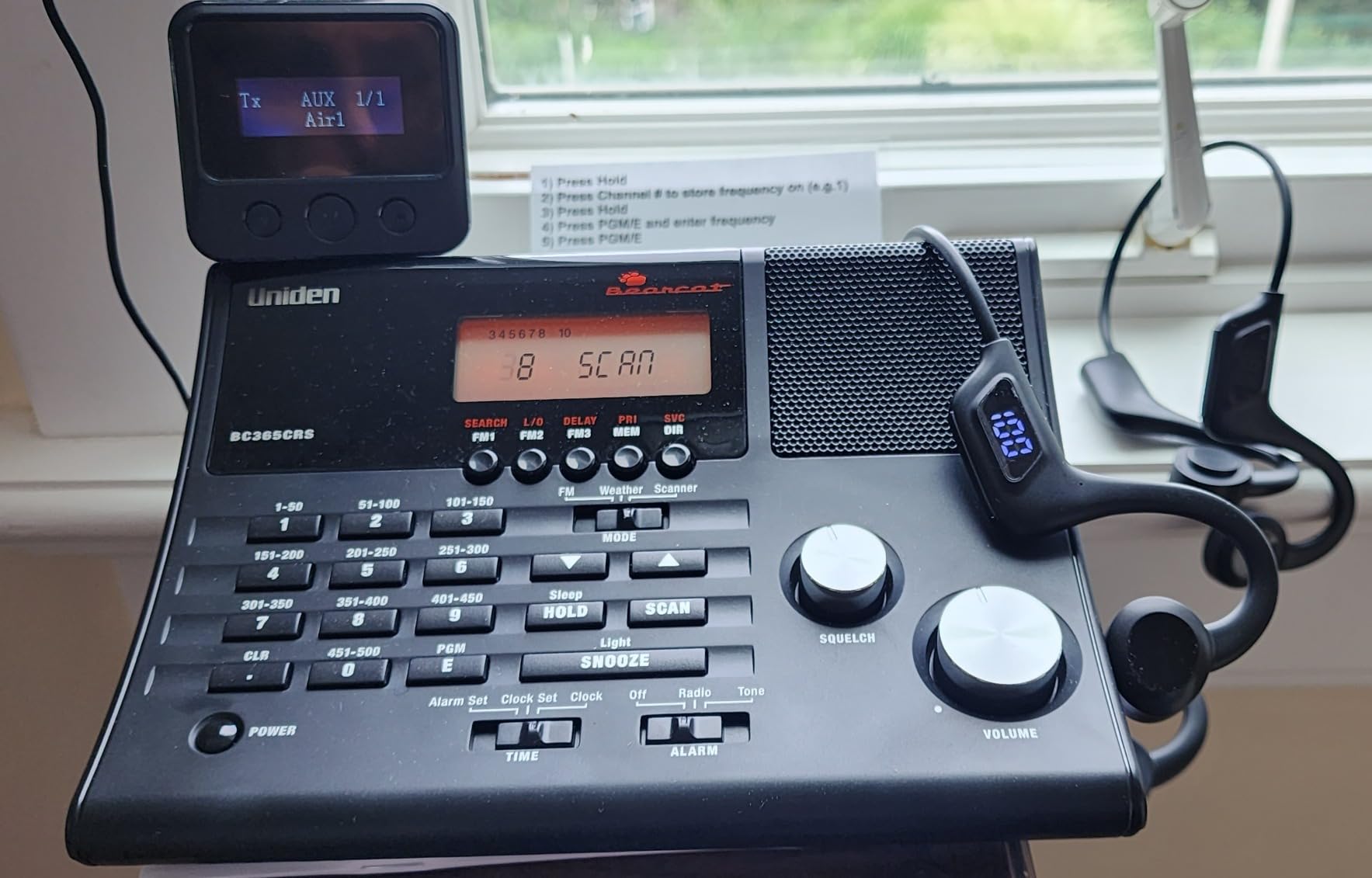 Uniden BC365CRS 500 Channel Scanner and Alarm Clock, Snooze, FM Radio, Weather Alerts, Search Bands used for Aviation, Railroad, Marine, Non-Digital Police/Fire/Public Safety transmissions and more customer photo 2