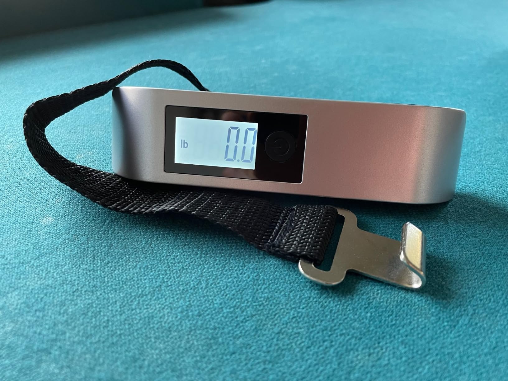 travel inspira Luggage Scale, Portable Digital Hanging Baggage Scale for Travel, Suitcase Weight Scale with Rubber Paint, 110 Pounds, Battery Included customer photo 2