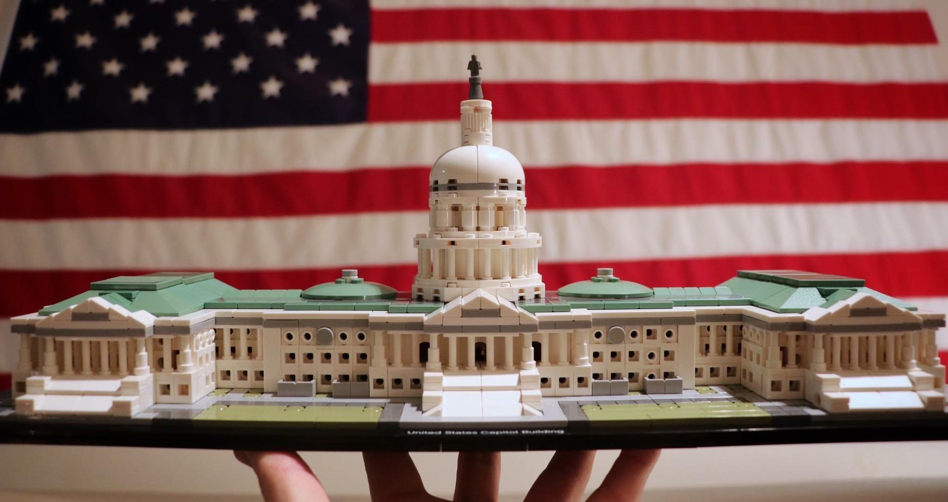 LEGO Architecture 21030 United States Capitol Building Kit (1032 Pieces) customer photo 1