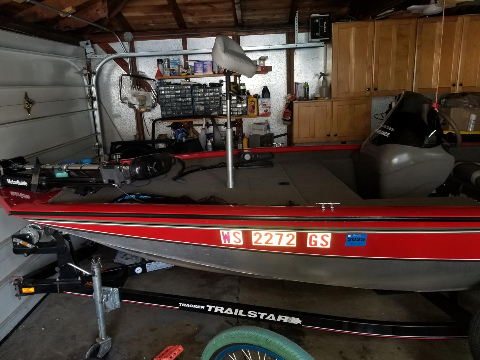 Attwood Casting Fishing Boat Seat - Gray Marine UV Vinyl customer photo 1