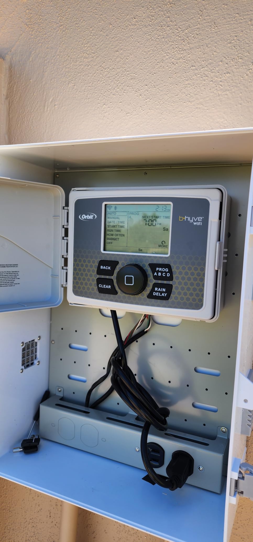 Orbit B-hyve Smart Sprinkler Controller, 6-Zone - 57946 customer photo 2