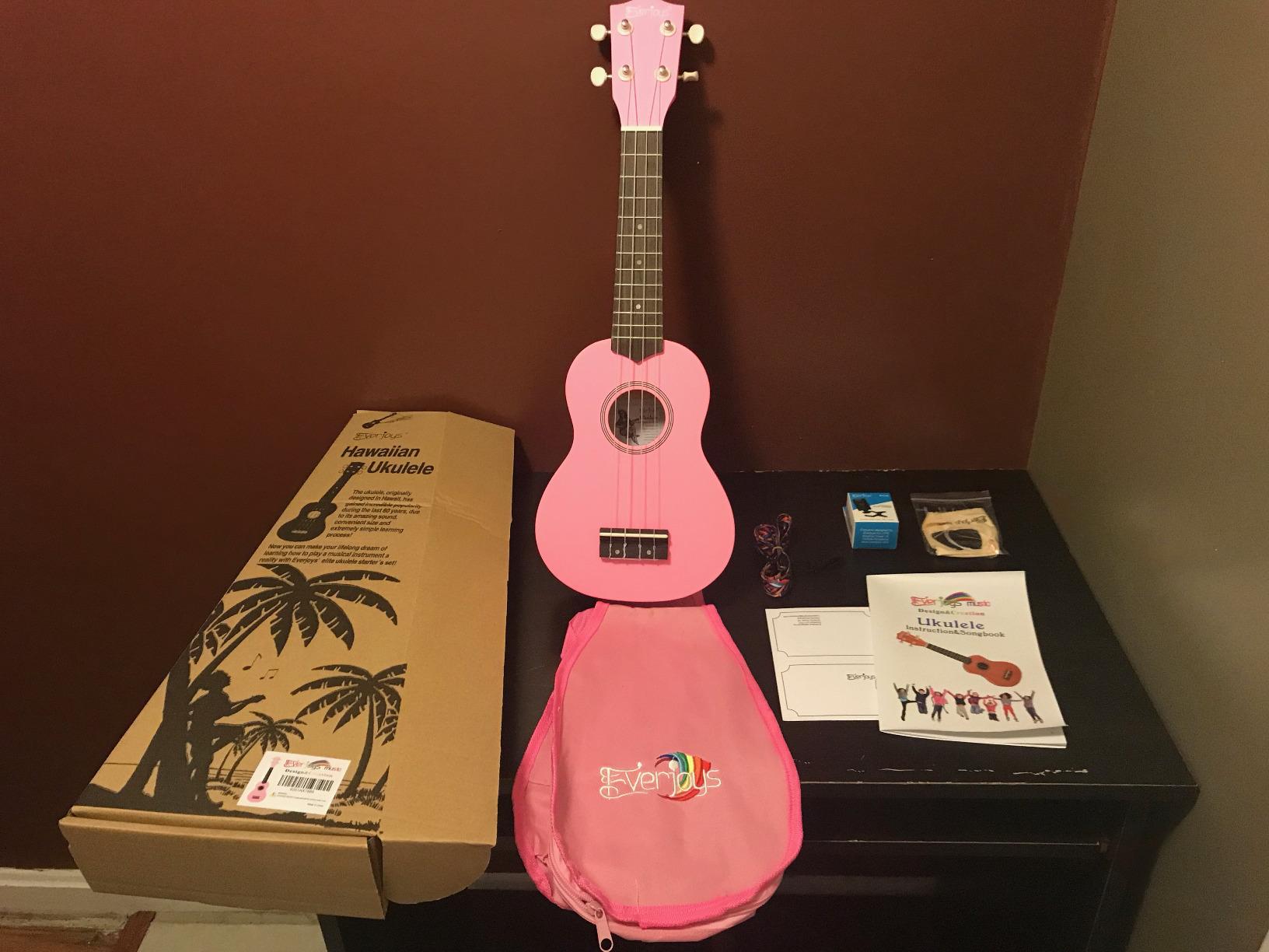 Everjoys Soprano Ukulele Beginner Kit 21 Inch w/Free Online Lesson Gig Bag Tuner Picks Strap, Fast to Learn (Rainbow String) customer photo 2