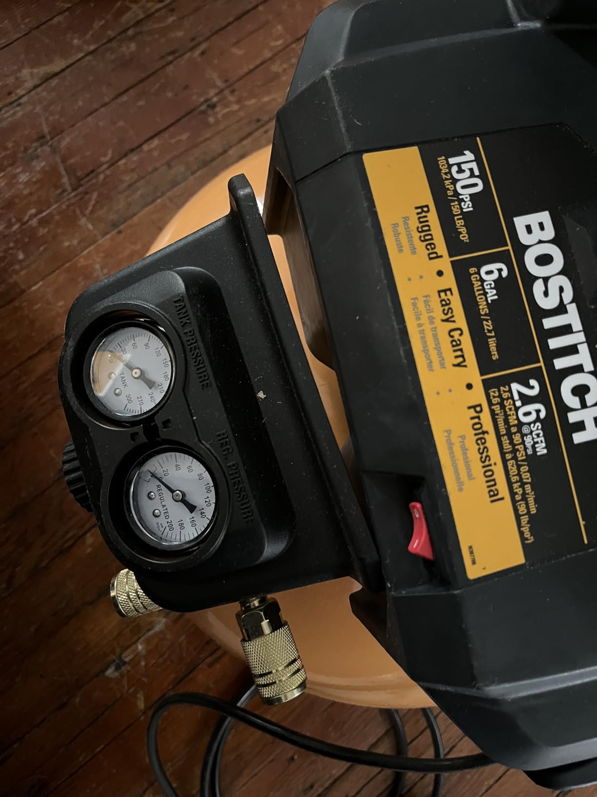 BOSTITCH Air Compressor Kit, Oil-Free, 6 Gallon, 150 PSI, Quiet Lightweight Pancake Air Compressor (BTFP02012-WPK) customer photo 1