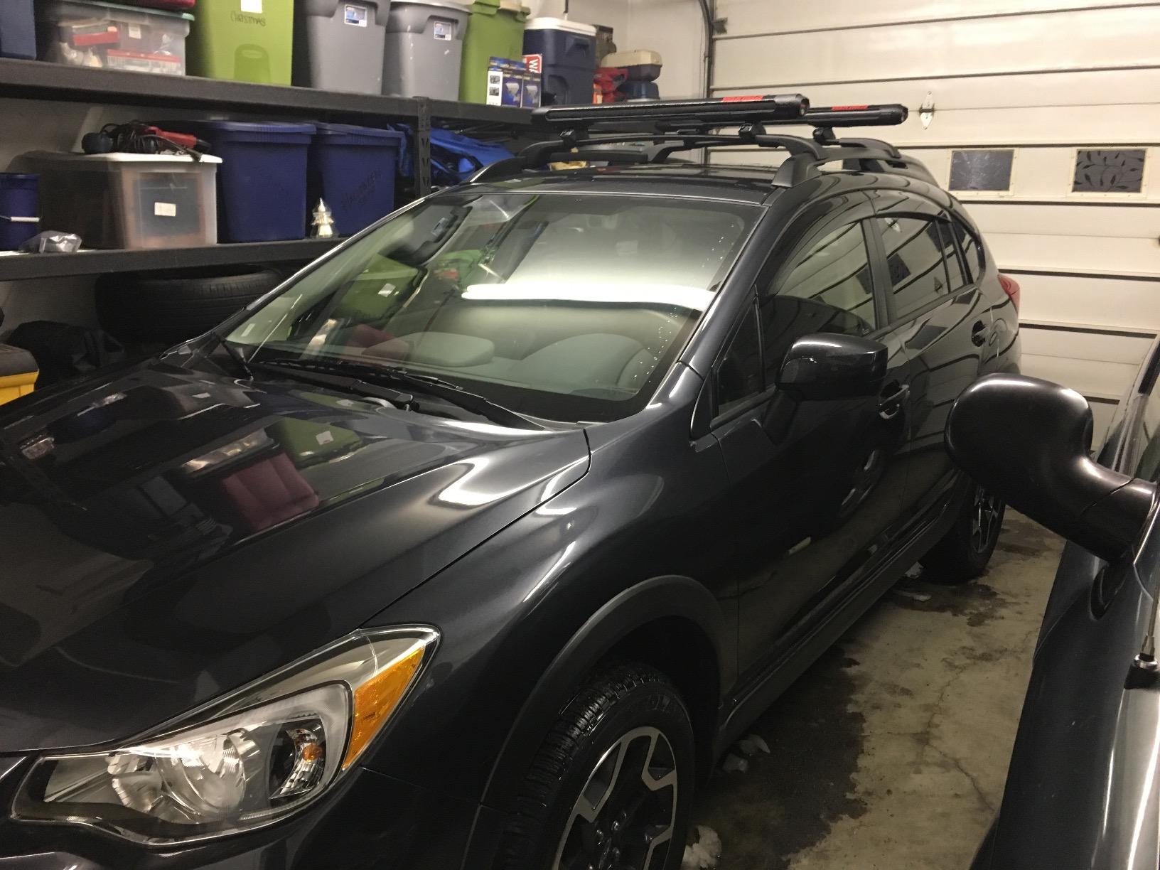 Yakima FatCat EVO 6 Ski & Snowboard Roof Rack Mount for 6 Pairs of Skis or 4 Snowboards, Black - Aerodynamic Car Rooftop Carrier, Universal Mounting, Lockable with Lift Clearance customer photo 1