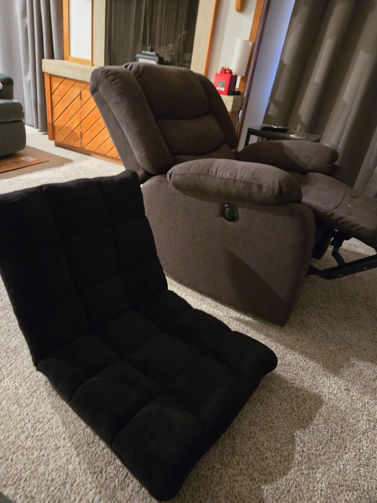 Giantex Folding Floor Chair with Back Support, 14 Adjustable Position, Padded Sleeper Bed, Couch Recliner, Floor Gaming Chair for Adults Meditation Living Room Bedroom, Black customer photo 1