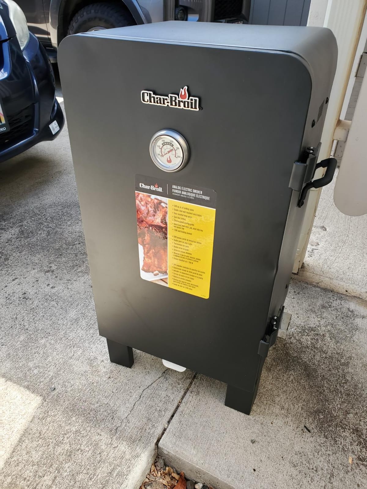 Charbroil Analog Electric Smoker, Black - 18202077 customer photo 1