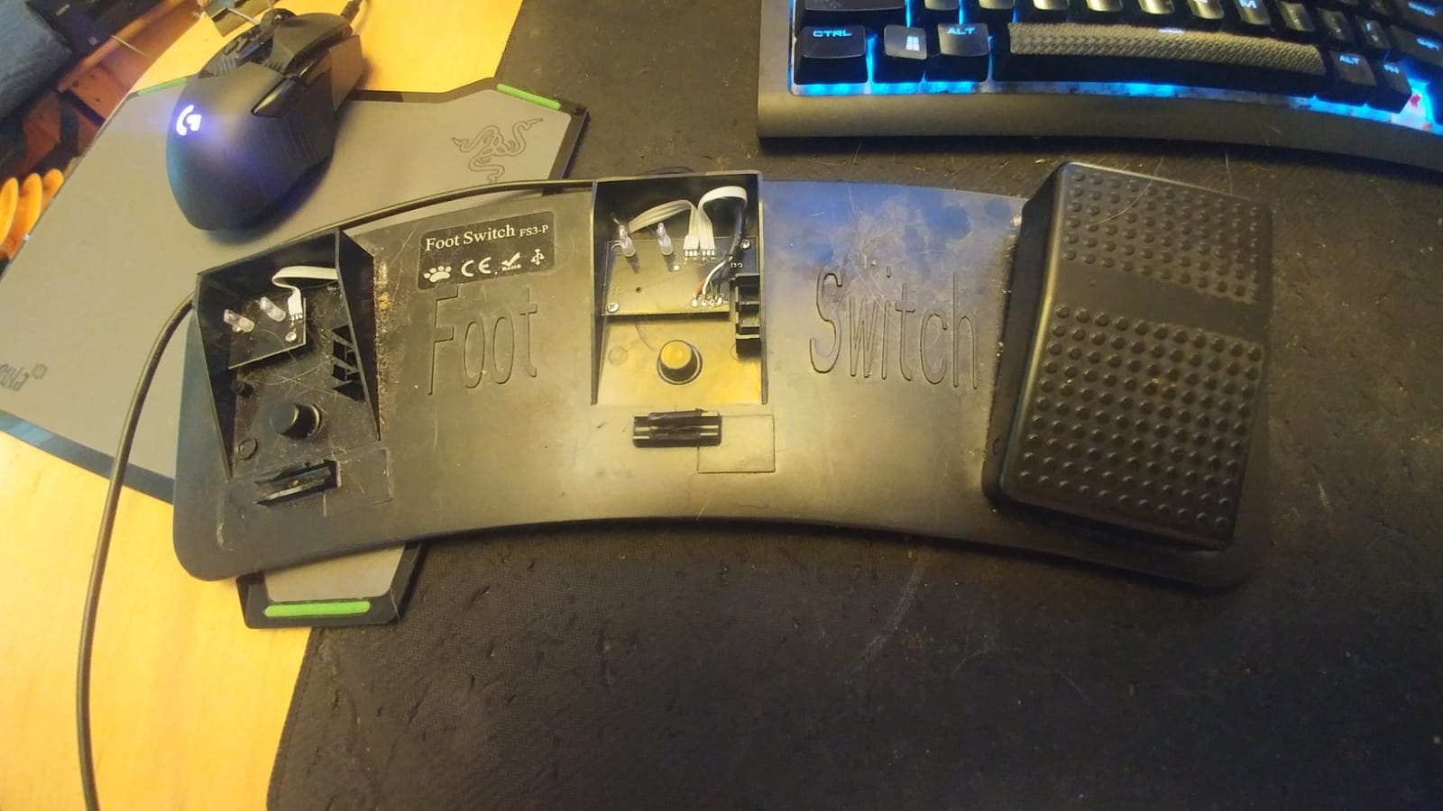iKKEGOL PC USB Triple Foot Switch Pedal customer photo 1