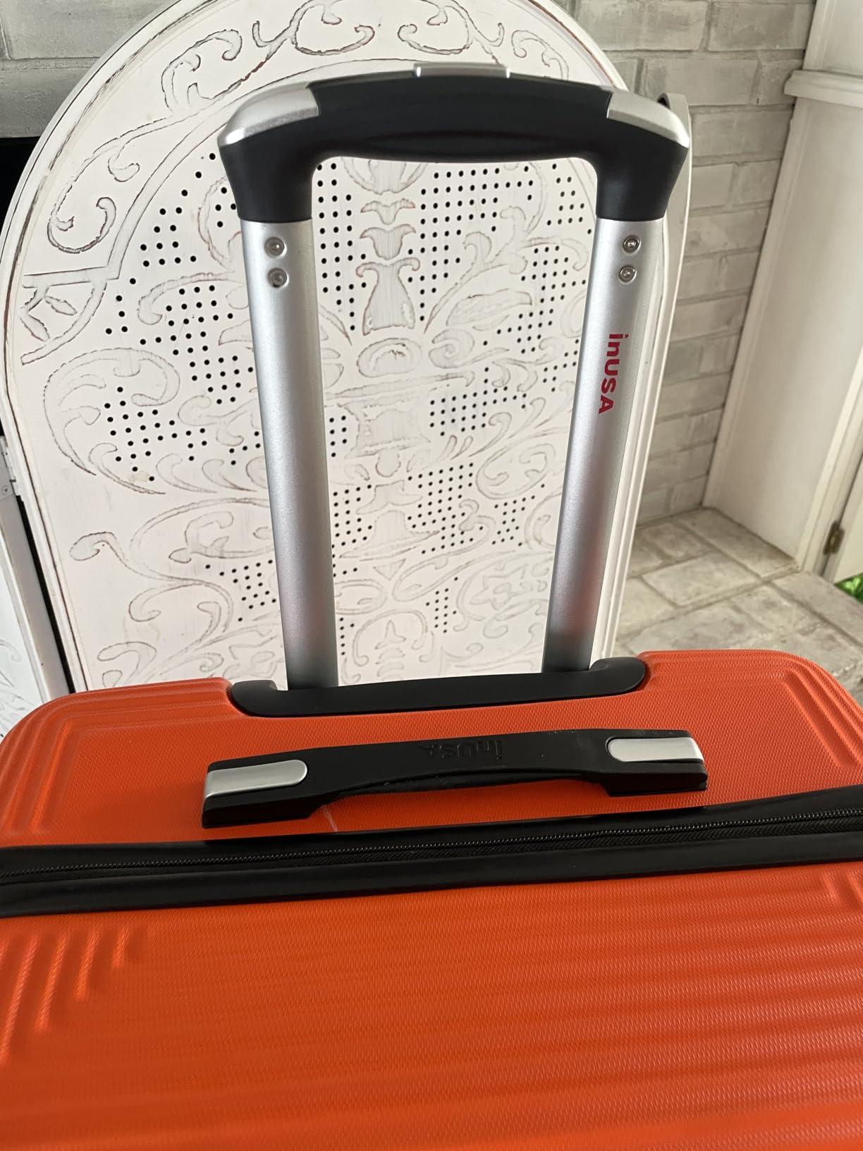 InUSA ROYAL Hardside Spinner Luggage with Ergonomic Handles | Spacious Travel Suitcase with Four Spinner Wheels and Studs | 32 Inch Extra Large Spinner Luggage | Brown customer photo 2
