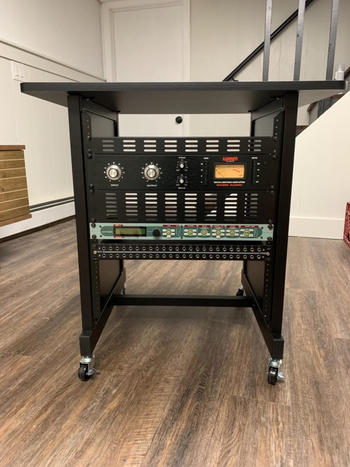 NavePoint 6U Blank Rack Mount Panel IT Server Network Spacer Slotted Venting customer photo 1