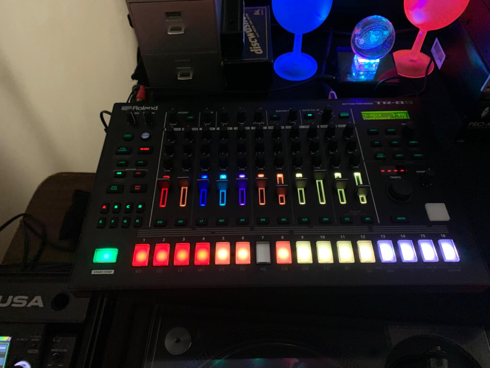 Roland TR-8S Rhythm Performer Advanced Drum Machine customer photo 1