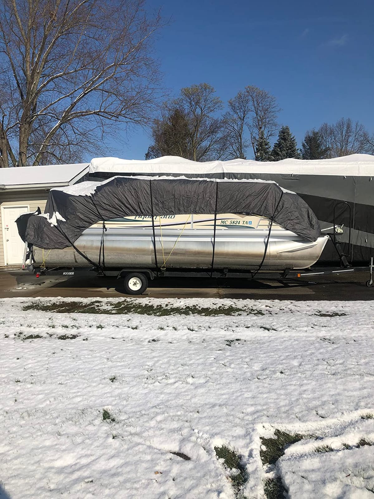 Pyle Pontoon Boat Cover, Universal Fit, Waterproof, Weather Resistant, Marine Grade Canvas, Adjustable Height Support, Includes Storage Bag, Fits 21ft to 24ft Boats, Sun Damage Protection customer photo 1