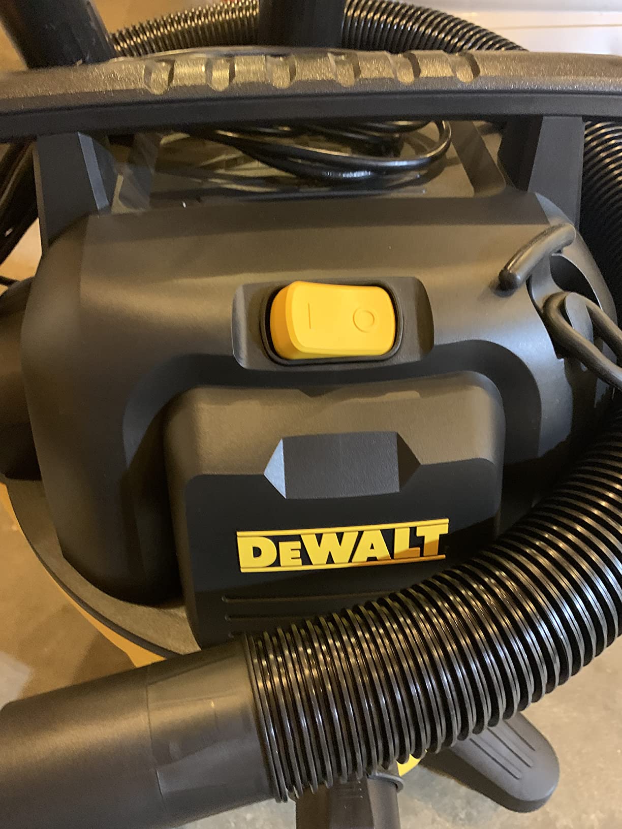 DEWALT 12 Gal. 5.5 HP Poly Wet/Dry Vacuum with Hose and Accessories DXV12P customer photo 1