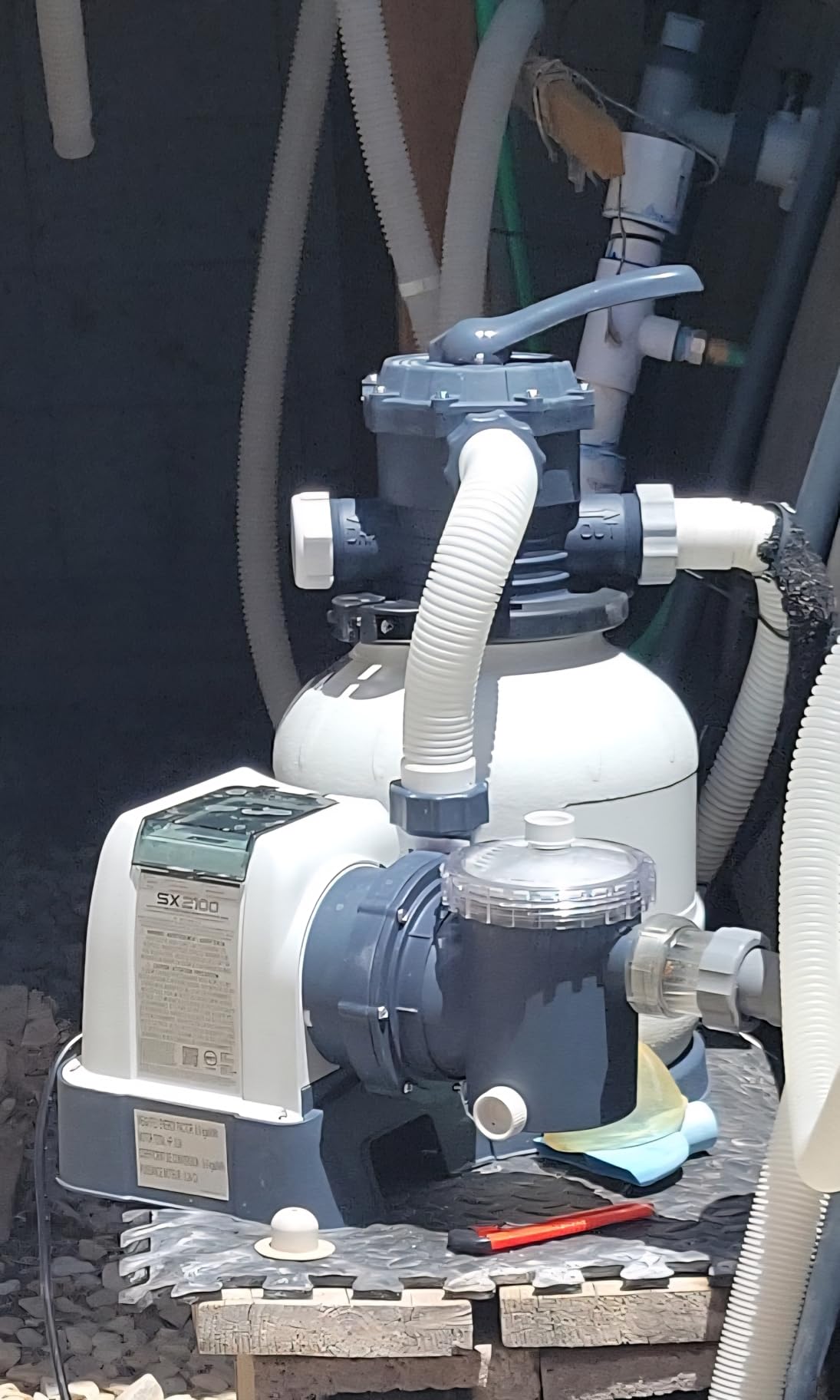 INTEX Krystal Clear 2,100 GPH Sand Filter Pump for Above Ground Pools customer photo 2