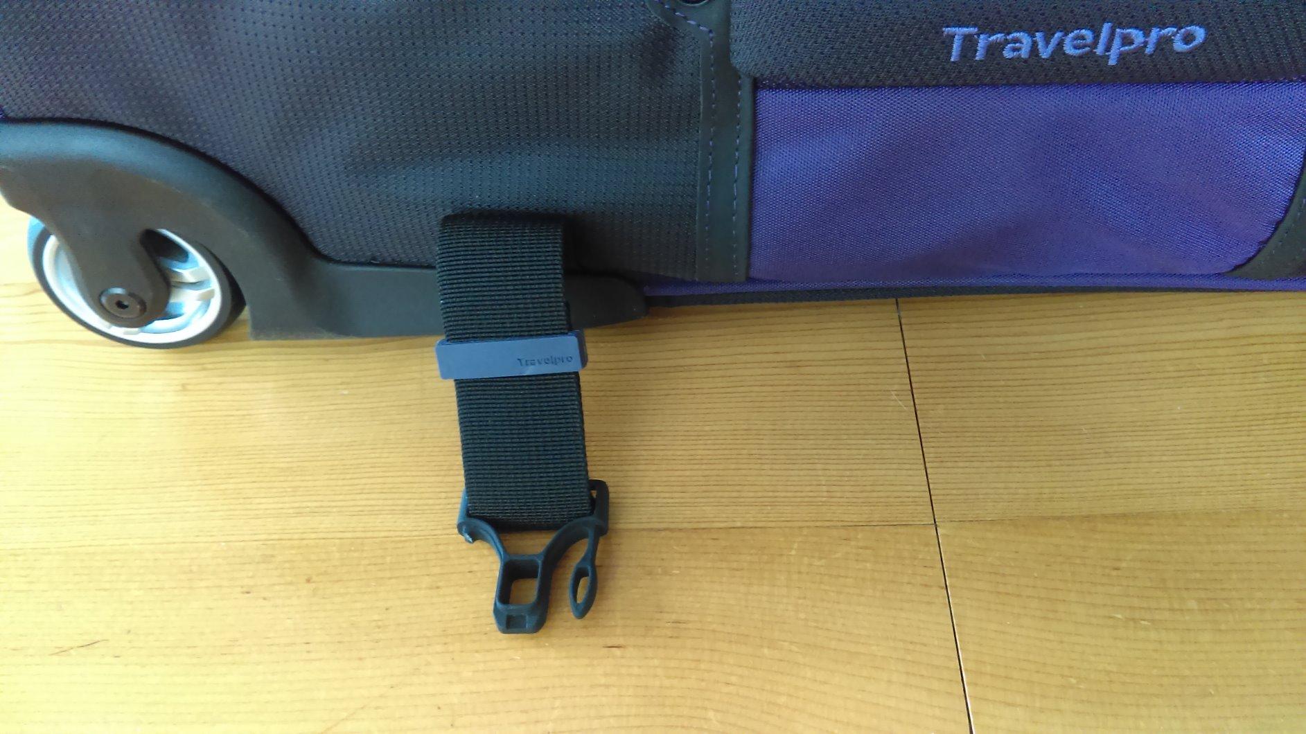 Travelpro Bold Softside Checked Rollaboard, Olive/Black, 25-Inch customer photo 1
