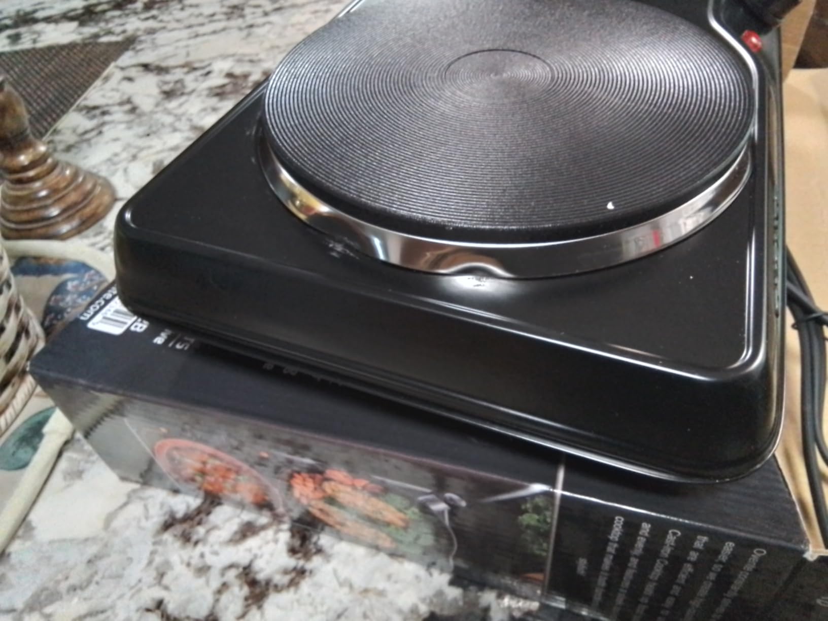 OVENTE Electric Cast Iron Double Burner, 1700W Hot Plate, Black BGS102B customer photo 1