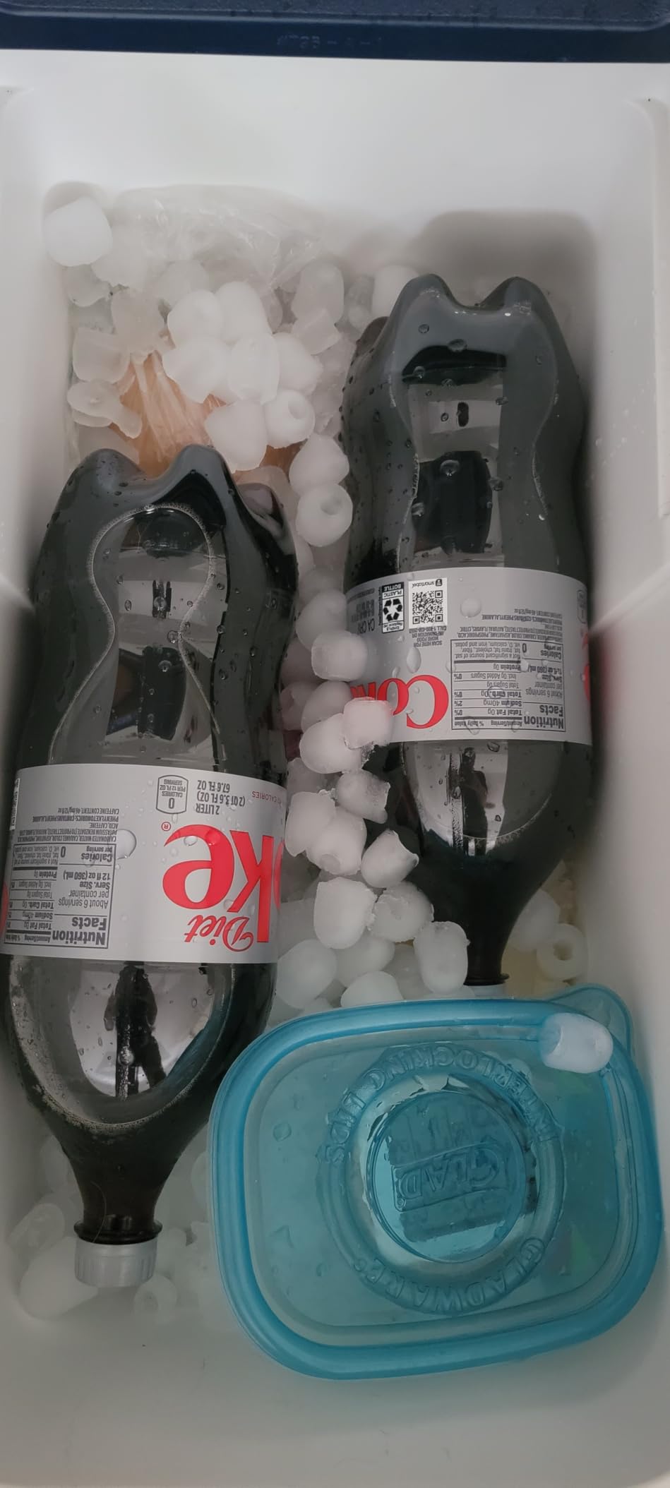 Frigidaire Countertop Portable, 26 lb per Day Bullet Ice Maker Machine (Black Stainless Steel) customer photo 2