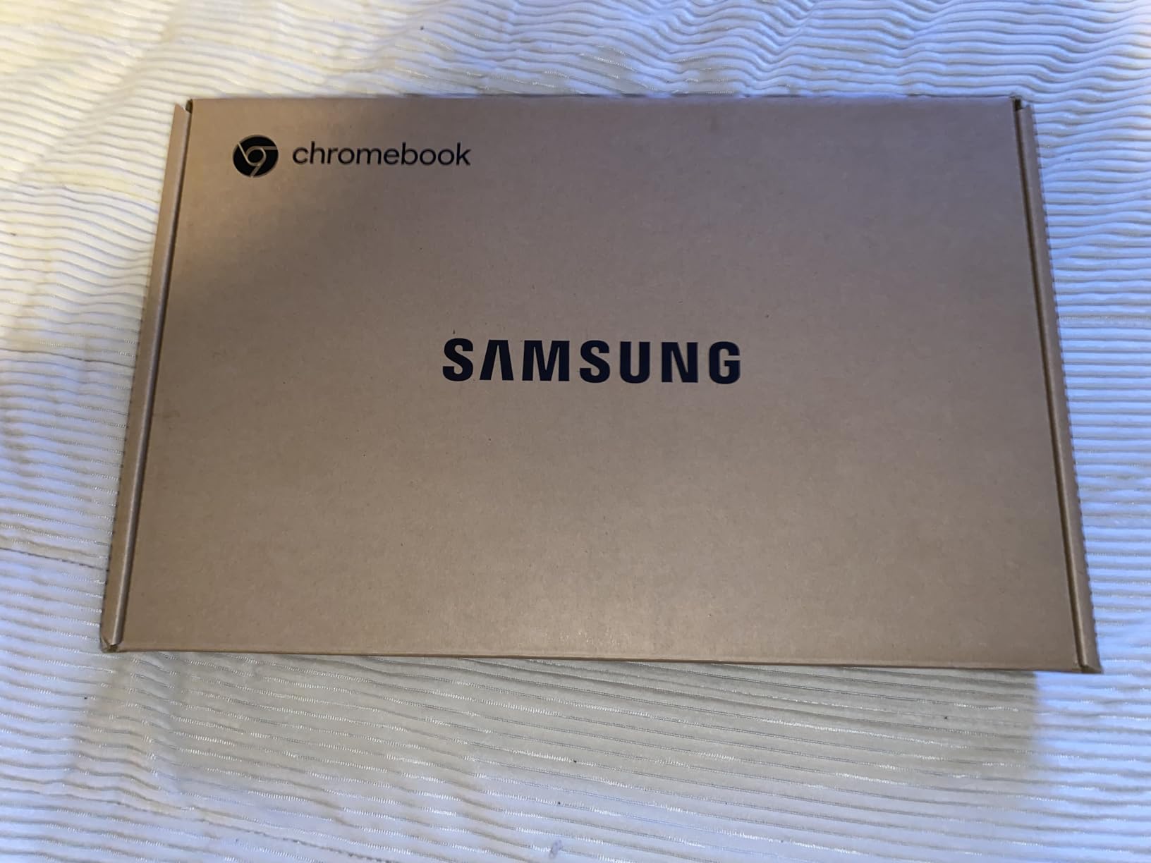 Samsung Chromebook Plus V2 2-in-1 Laptop- 4GB RAM, 64GB eMMC, 13MP Camera, Chrome OS, 12.2