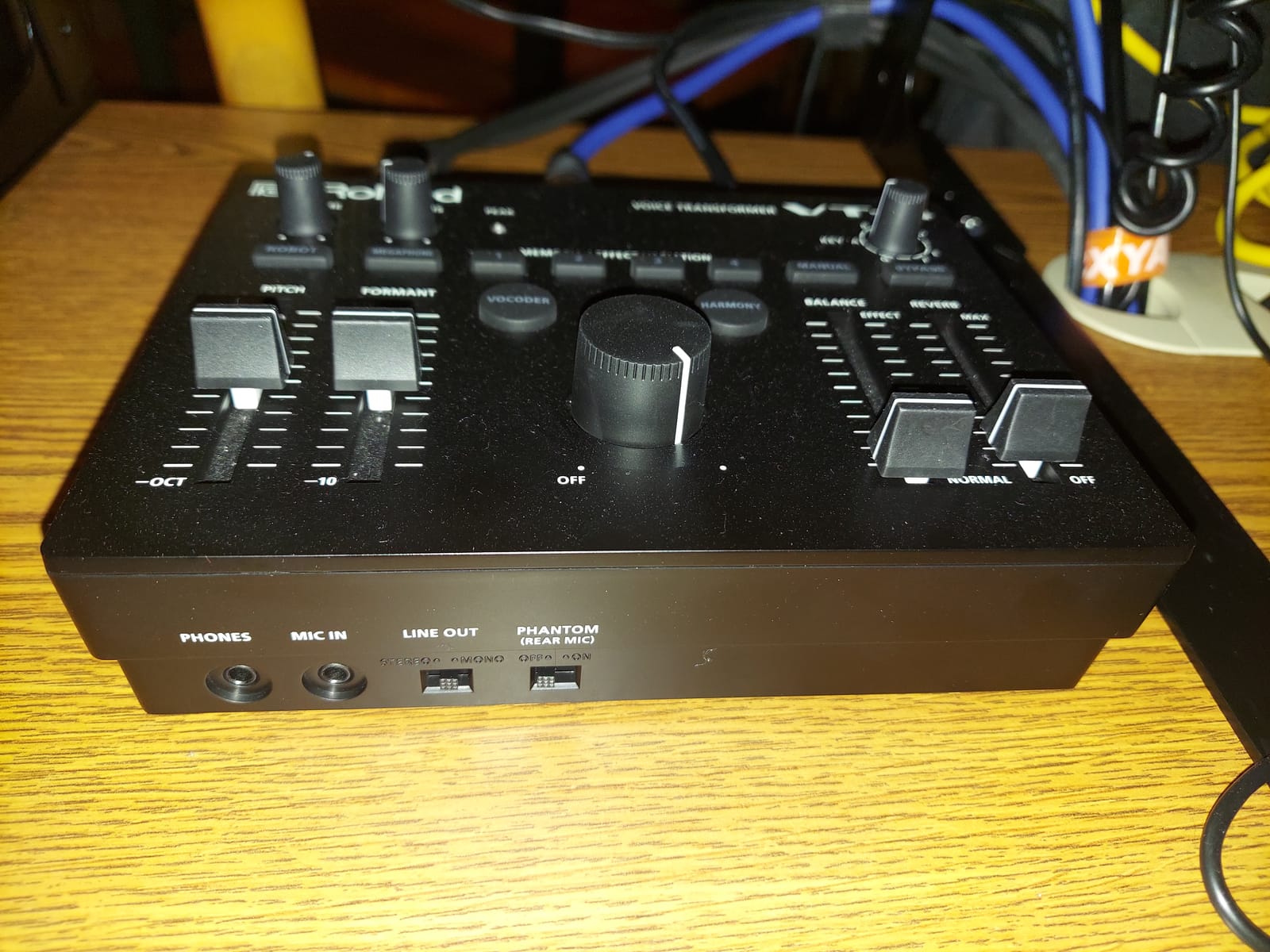 Roland VT-4 Vocal Transformer, Black customer photo 2