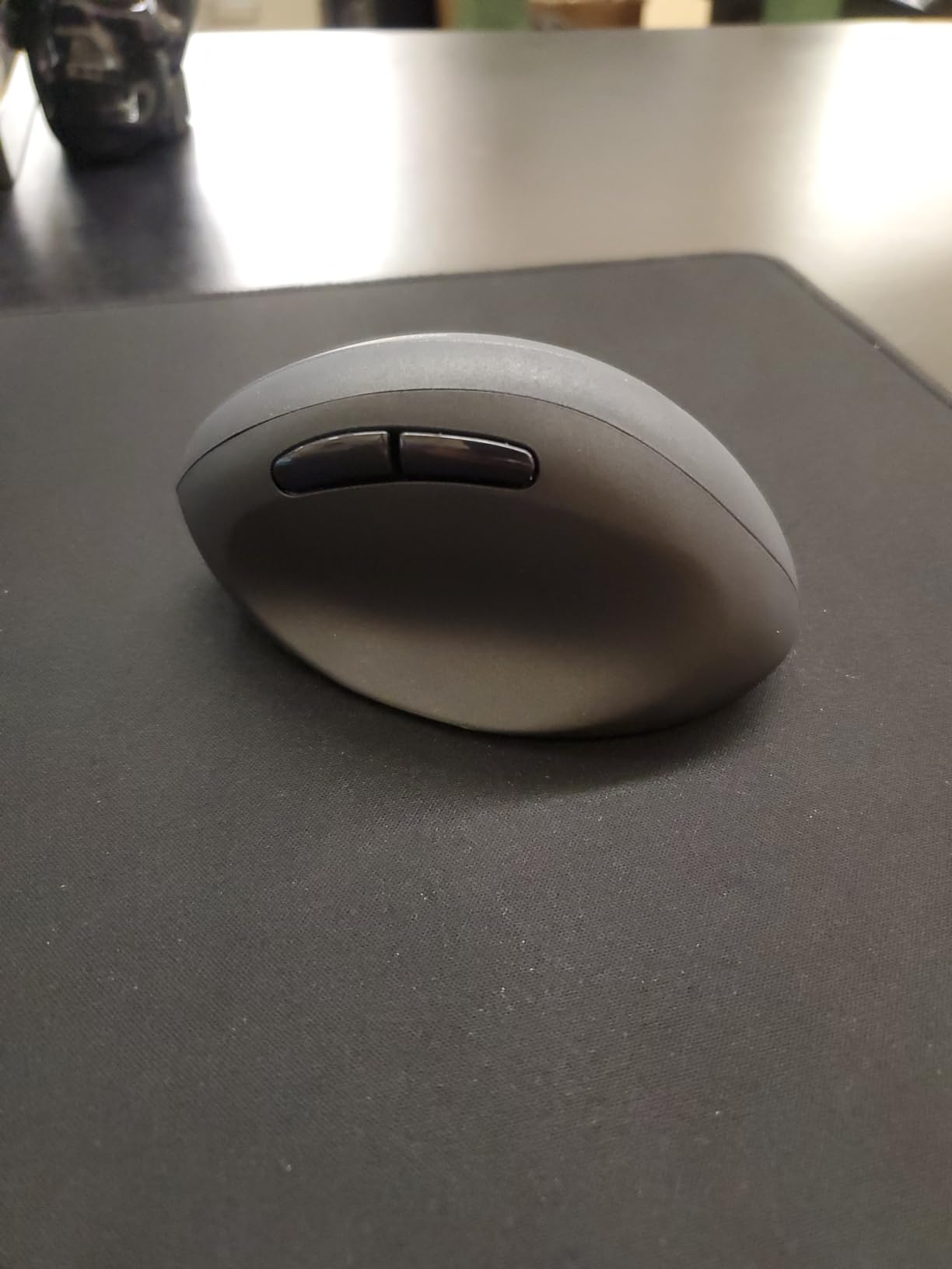 SANWA 2.4G Wireless Ergonomic Mouse, Optical Vertical Ergo Mice for Small Hands, Reduce Wrist Strain, 800/1200/1600 DPI, 5 Buttons, Compatible with MacBook, Laptop, Windows, Mac OS, Black customer photo 1