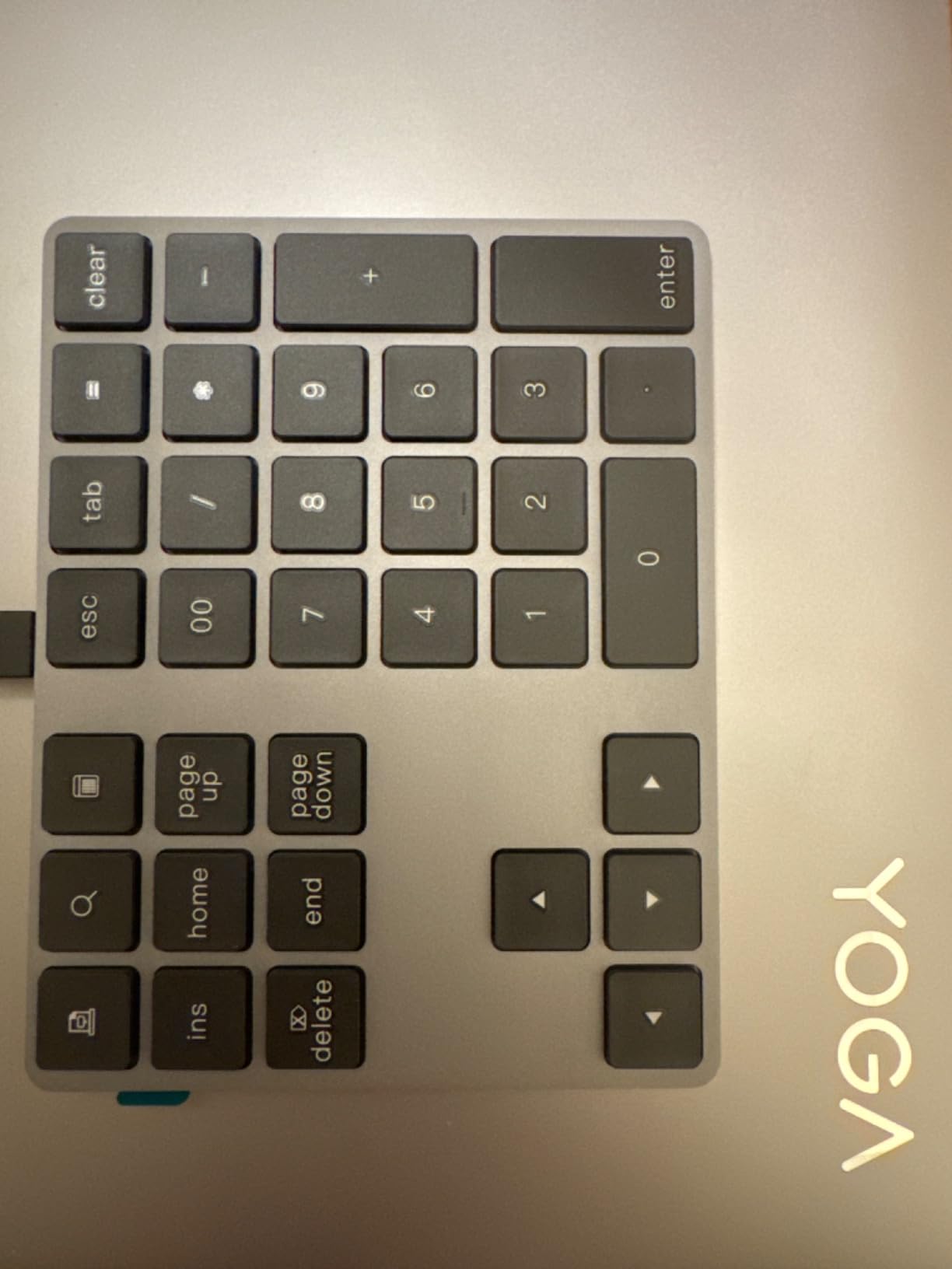 Lekvey Bluetooth Number Pad, Aluminum Rechargeable Wireless Numeric Keypad customer photo 1