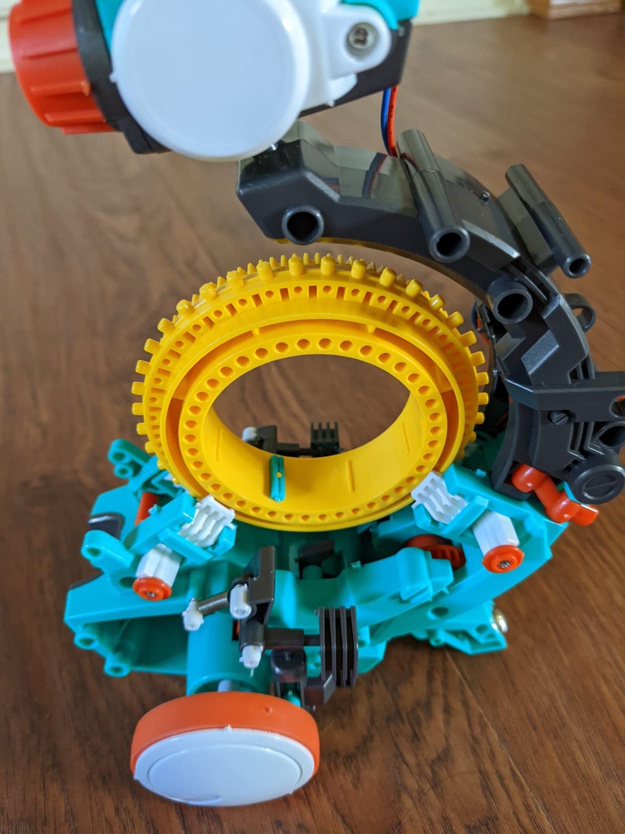 TEACH TECH Mech-5 STEM Coding Robot Building Kit for Kids Ages 10+ customer photo 1