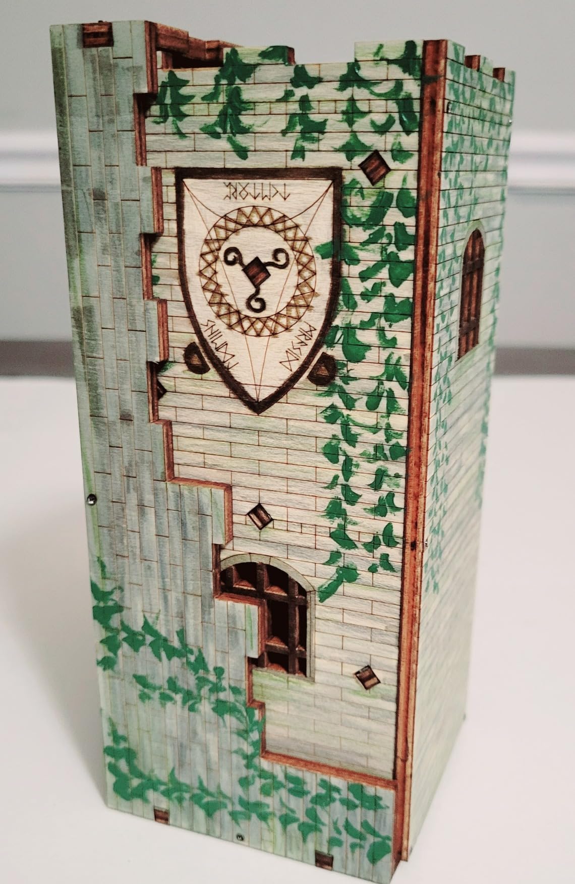 CZYY Castle Dice Tower, Foldable Wooden Dice Roller with Tray customer photo 2