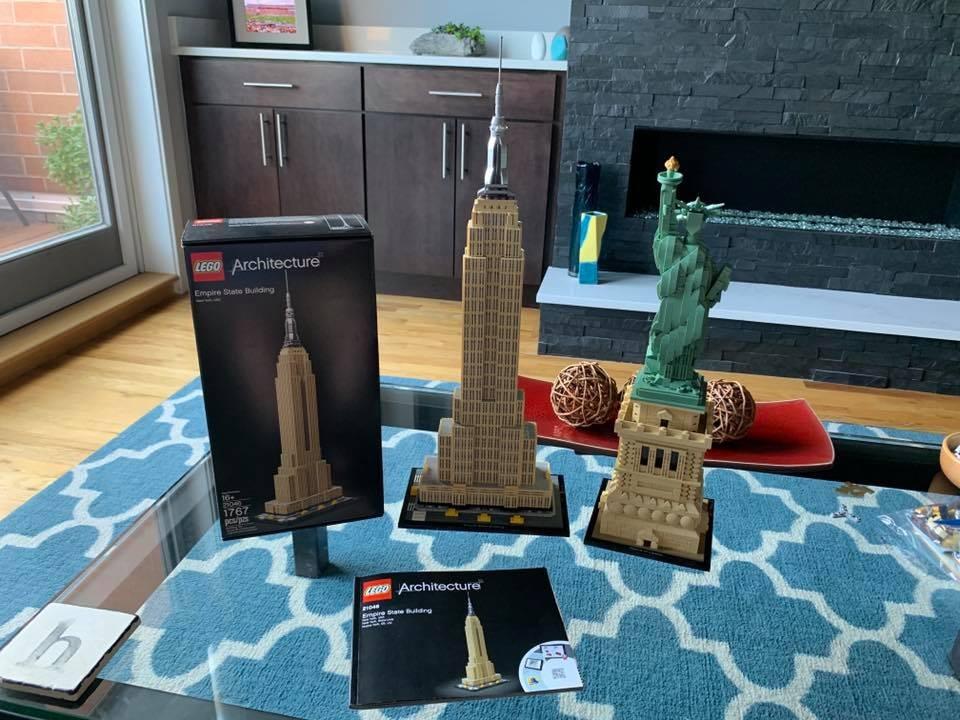 LEGO Architecture Empire State Building 21046 New York City Skyline Architecture Model Kit for Adults and Kids, Build It Yourself Model Skyscraper (1767 Pieces) customer photo 2