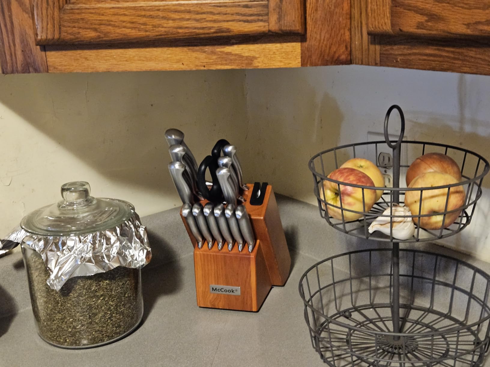 McCook Kitchen Knife Set 15PC Knife Block Set w Built-in Sharpener customer photo 1