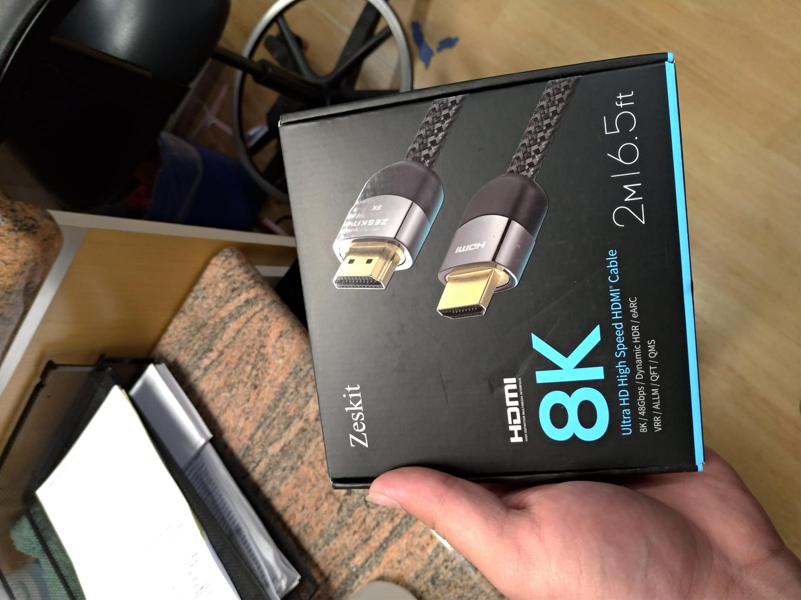 Zeskit Certified 2.1 8K HDMI Cable 48Gbps 4K120Hz Compatible with Soundbar eARC HDR10 VRR Dolby Vision Atmos HDCP 2.2 & 2.3 Gaming PS5 Xbox Series X Apple TV Roku Monitor (Ultra High Speed Maya 10ft) customer photo 2