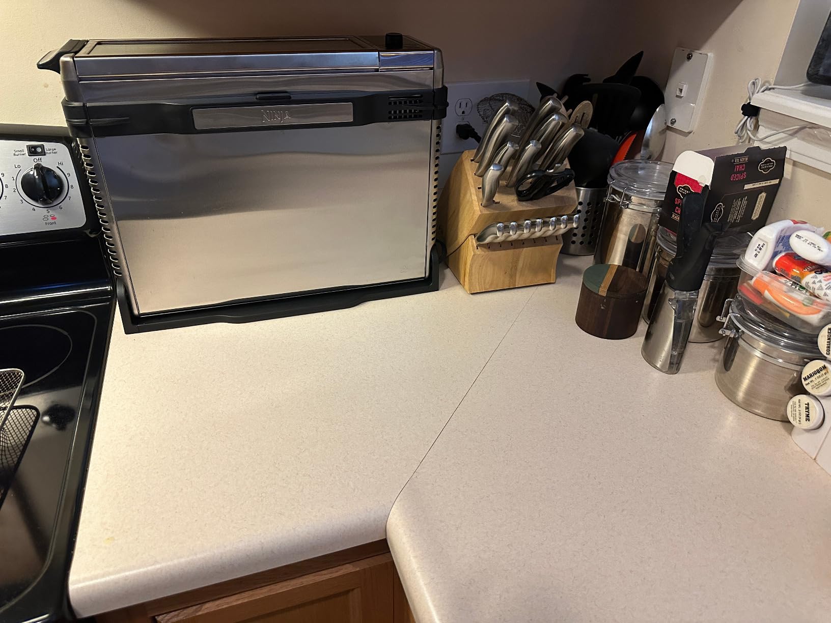 Ninja Digital Air Fry Countertop Oven, 8-in-1, XL, Silver, SP101 customer photo 2