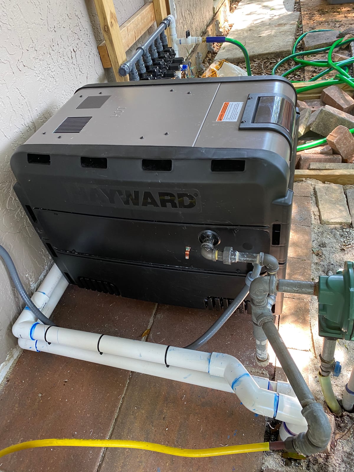 Hayward H-Series Natural Gas Pool Heater for Inground Pools 150,000 BTU customer photo 1