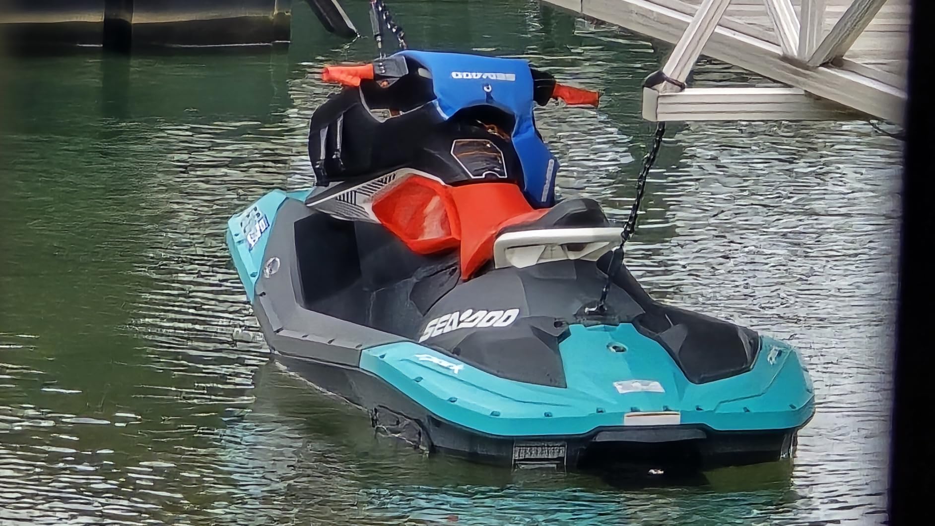 Boat Bungee Dock Lines with Clips - Shock-Absorbing Jet Ski Dock Line, PWC Accessories, Boat Mooring Line/Tie Downs for Bass Boat, Fishing Pontoon, Dinghy - 4Feet customer photo 1