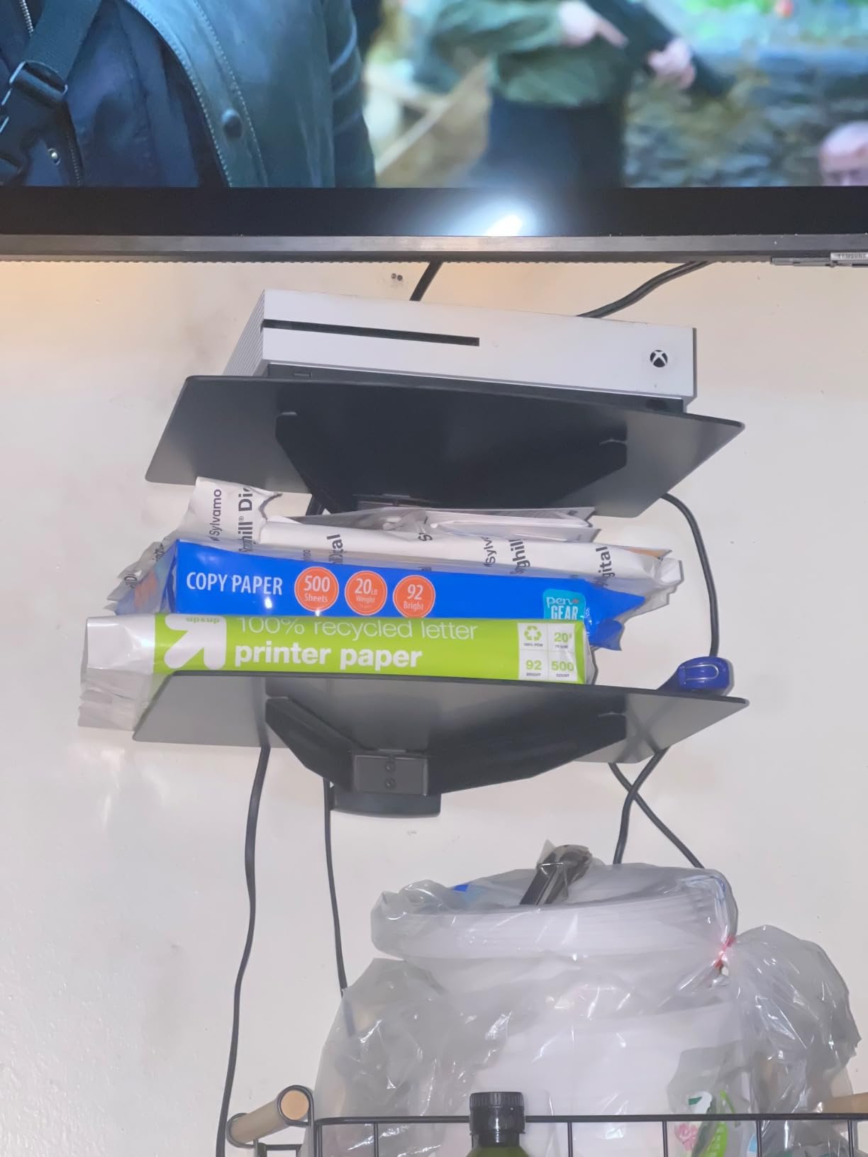 suptek 3 Floating Shelf Wall Bracket with Strengthened Tempered Glass for DVD Players/Cable Boxes/Games Consoles/TV Accessories, 3 Shelves, Black, CS303 customer photo 2