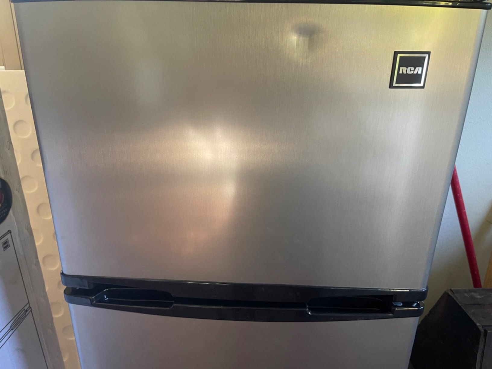 ARCTIC CHEF ACFR741WHITE6COM Apartment Size Large Compact Fridge, 7.5, White customer photo 2