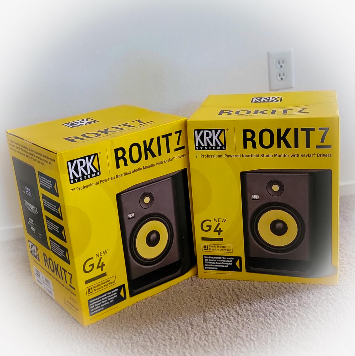 KRK Rokit 7 G4 Studio Monitor Speaker Bundle - Pair, Black customer photo 2