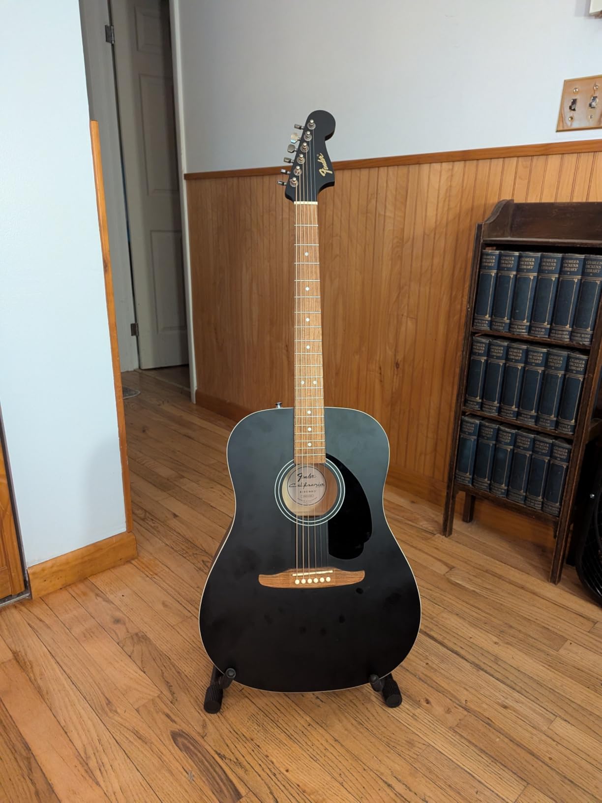 Fender California Debut Redondo Series Beginner Acoustic Guitar, Natural customer photo 2