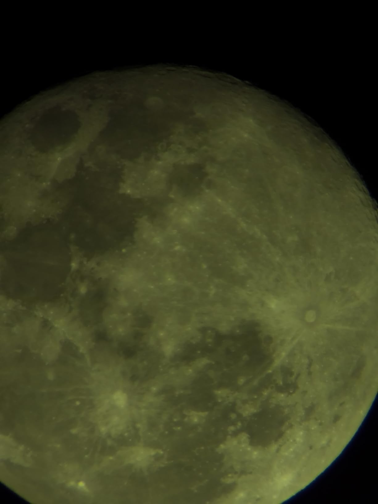 Celestron StarSense Explorer DX 102AZ App-Enabled Refractor Telescope customer photo 1