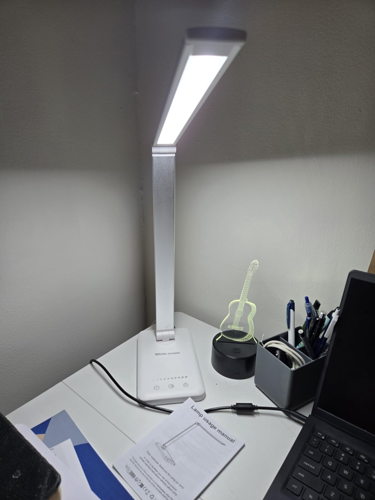 White crown LED Desk Lamp Dimmable Table Lamp Reading Lamp with USB Charging Port, 5 Lighting Modes, Sensitive Control, 30/60 Minutes Timer (White, First-Generation) customer photo 2
