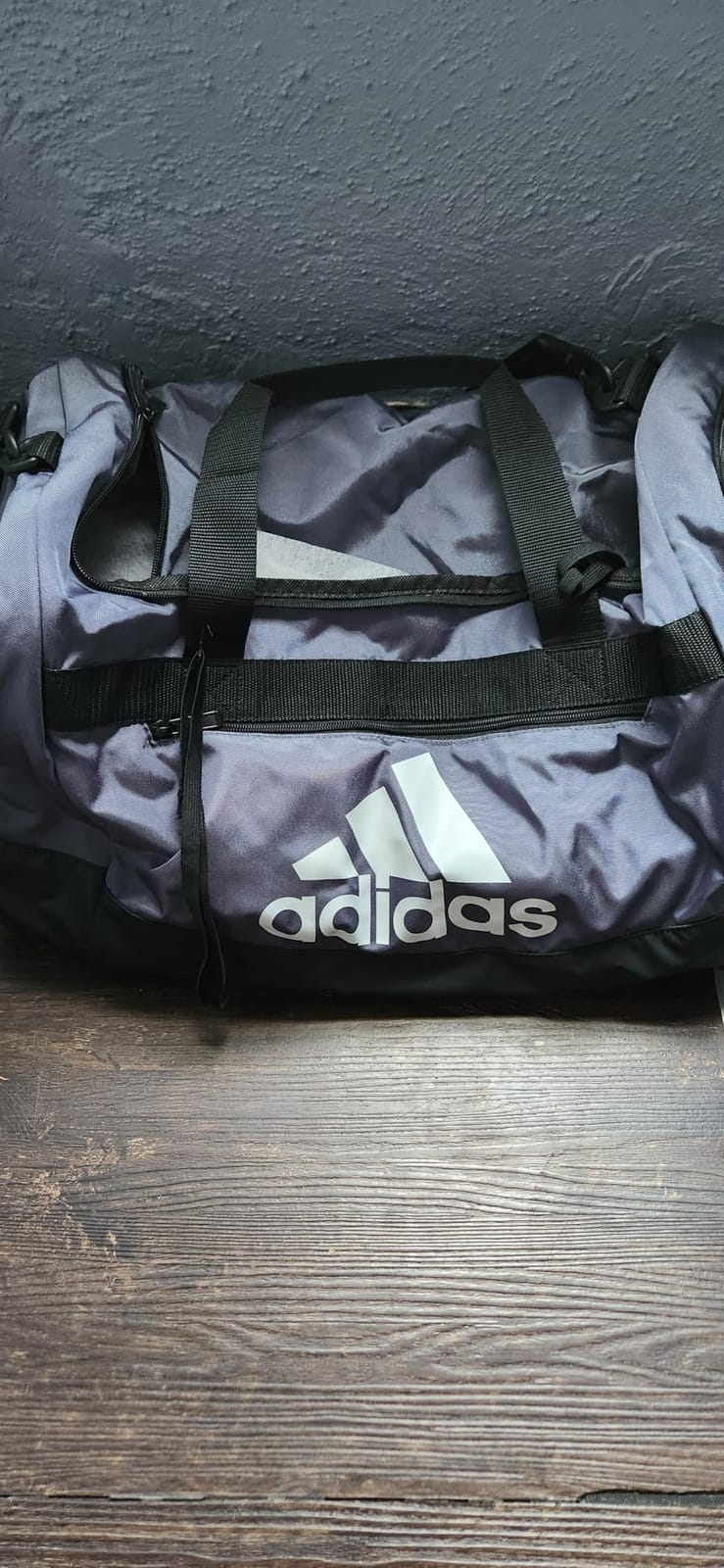 adidas Unisex Defender 4.0 Gym Duffel Bag for Men and Women customer photo 1
