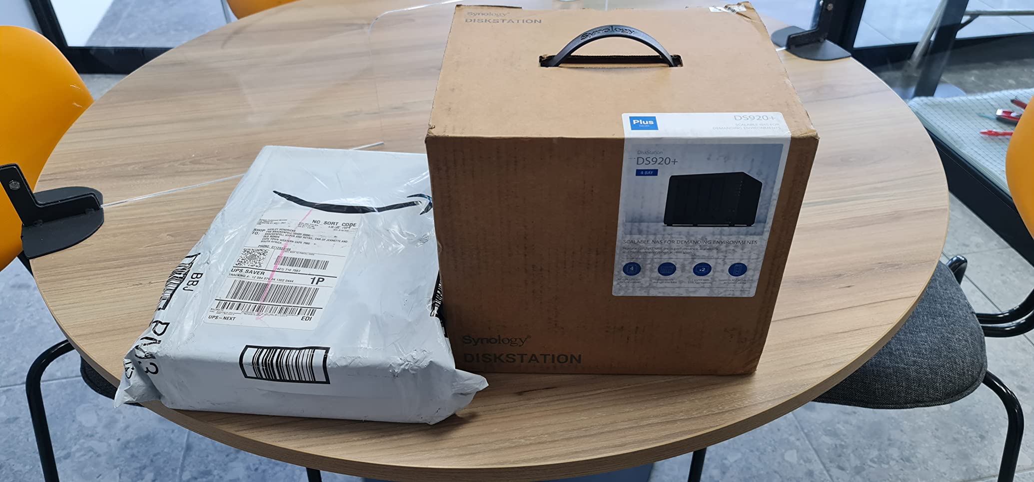 Synology 4 bay NAS DiskStation DS920+ (Diskless), 4-bay; 4GB DDR4 customer photo 1