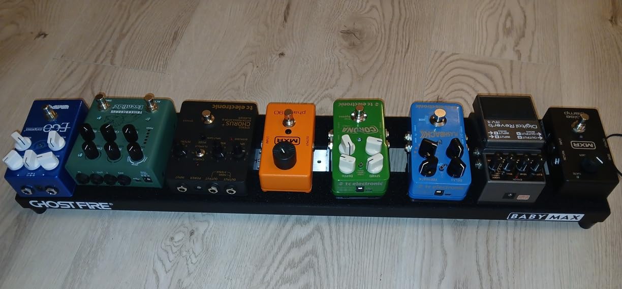 Ghost Fire Guitar Pedal Board Aluminum Alloy 1.7lb Effect Pedalboard 20''x7''x1.9