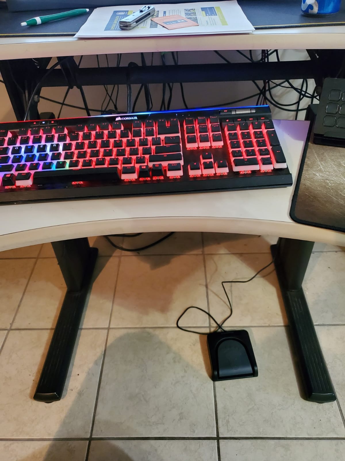 iKKEGOL Upgraded USB Single Foot Pedal Switch Control One Key Footswitch Program Customized Computer Keyboard Mouse Game Action HID (Black) customer photo 1
