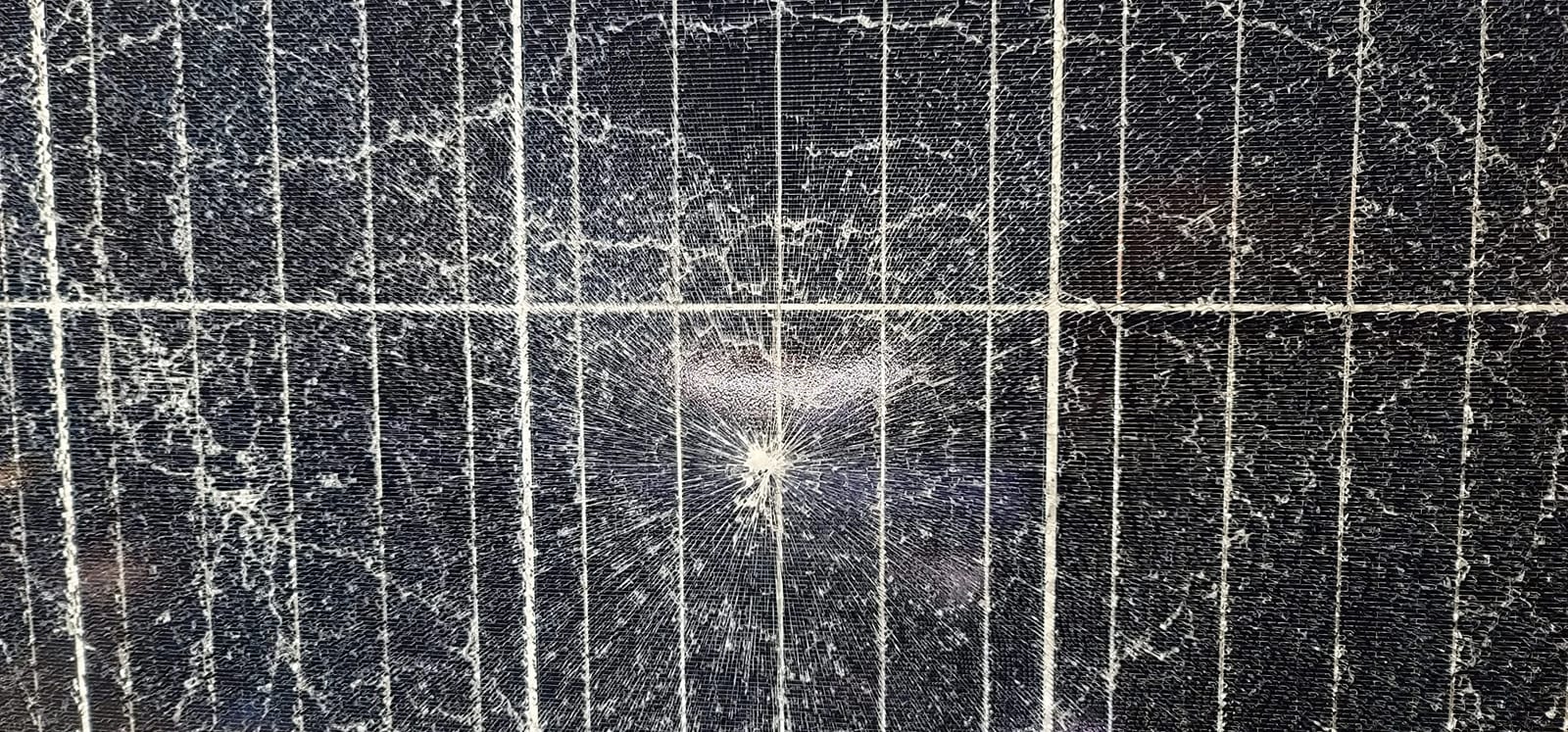 Renogy Solar Panels 640 Watt N-Type 18BB, 25% High-Efficiency customer photo 2