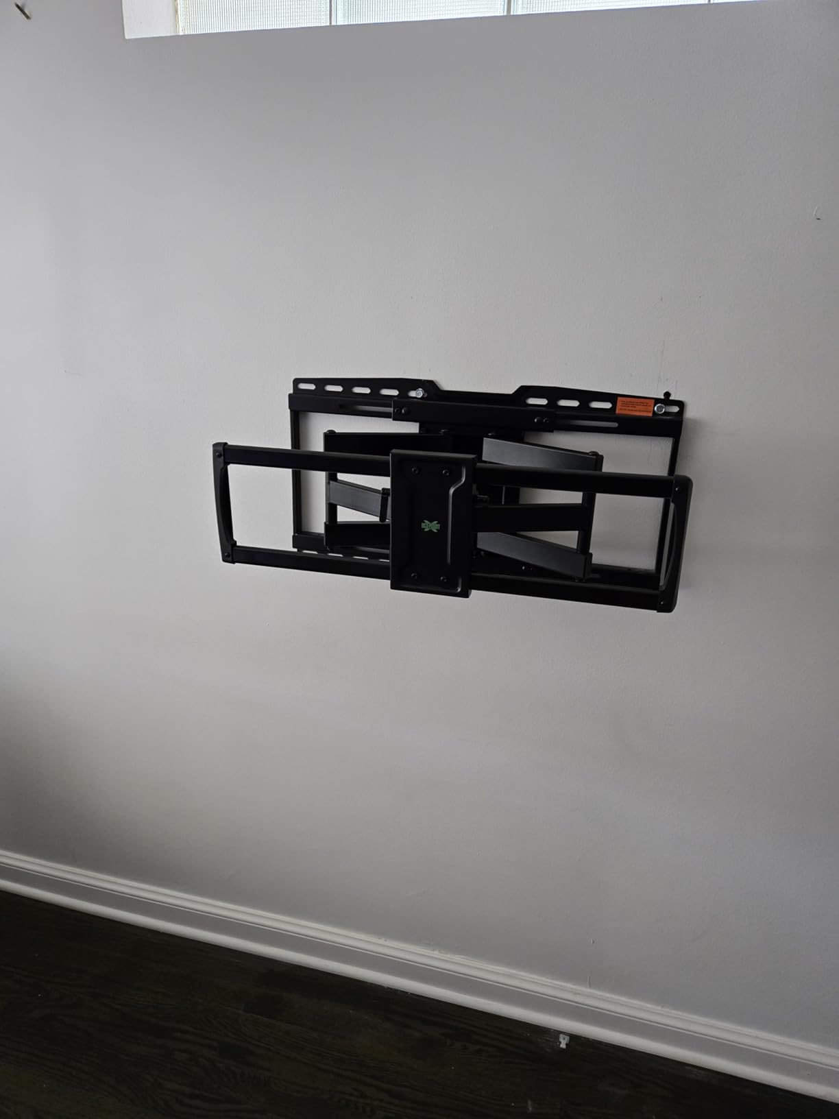 Full Motion TV Wall Mount for 55/65/75/85/86/90 inch TVs, Heavy Duty Sliding Bracket with Tool-Free Tilt up to 150 lbs, Wall Mount with Dual Articulating Arms, VESA 600x400mm, 12-24