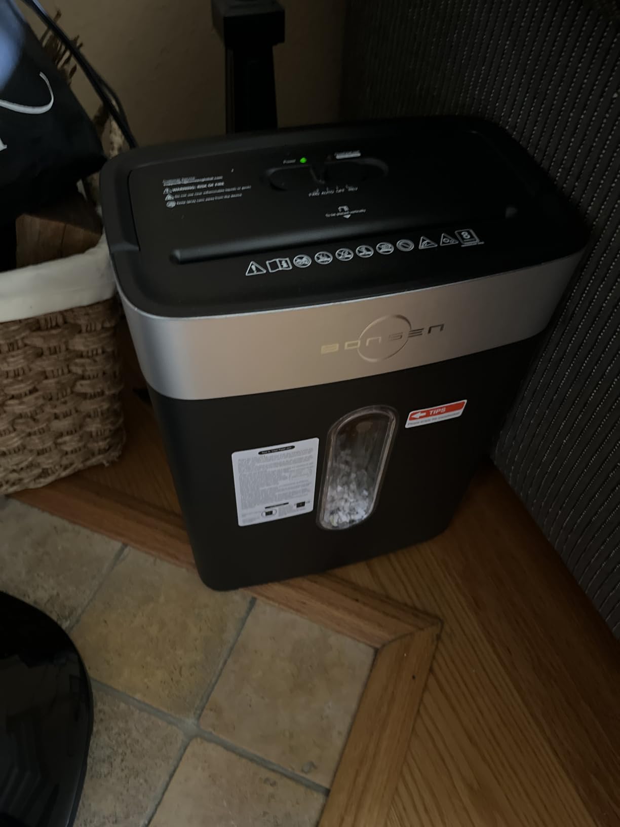 BONSEN Shredder for Home Office, 4 Gallons 8-Sheet Cross Cut Credit Card Shredder, Small Paper Shredder for Home Use, High Security Level P-4, ETL Certification (S3101) customer photo 1