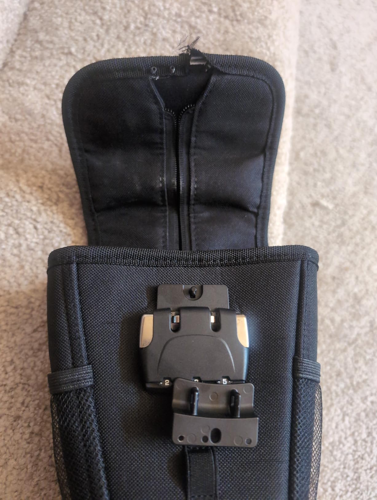 Mini Portable Travel Safe Anti-Theft Lock Box Beach Pool Hotel Gym customer photo 1