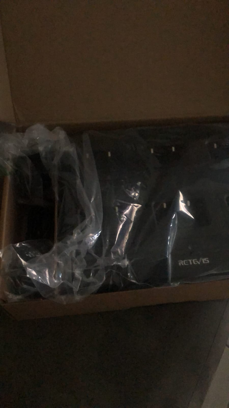Retevis RT68 Business FRS Walkie Talkies Long Range with Earpieces 6 Pack customer photo 2