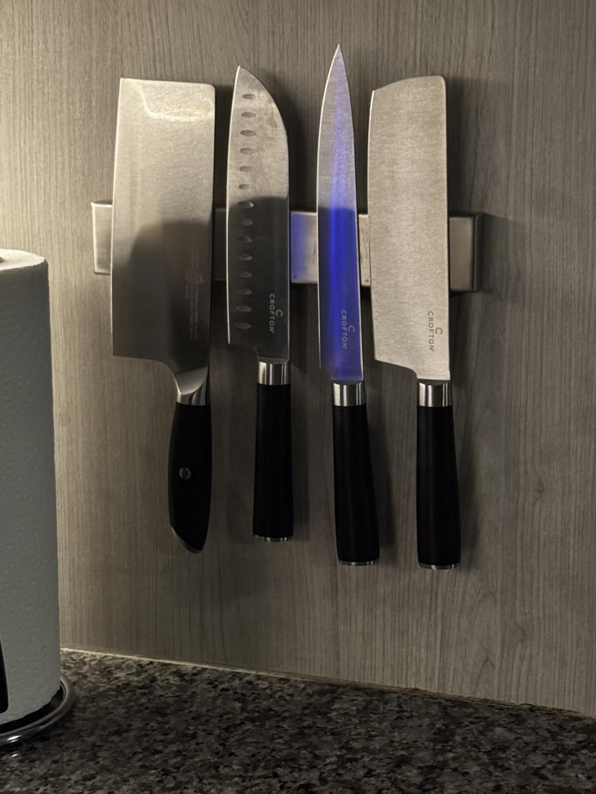 GORILLA GRIP 304 Stainless Steel Magnetic Knife Holder Strip, 10 Inch customer photo 1
