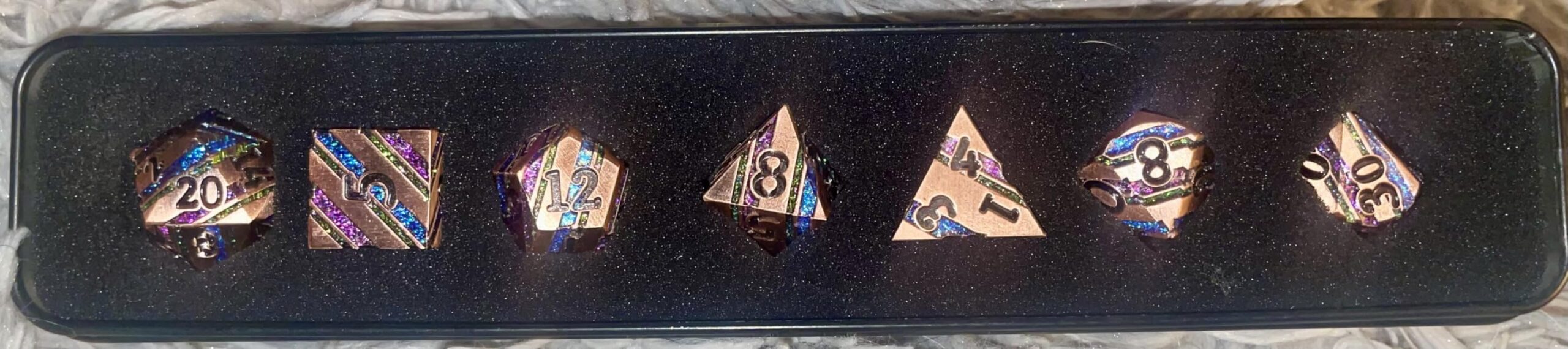 DNDND Metal Dungeons and Dragons Dice Set, 7 PCS Dragon Scale Metallic D&D Die with Gift Metal Tin for DND Game (Red with Black Edge) customer photo 1