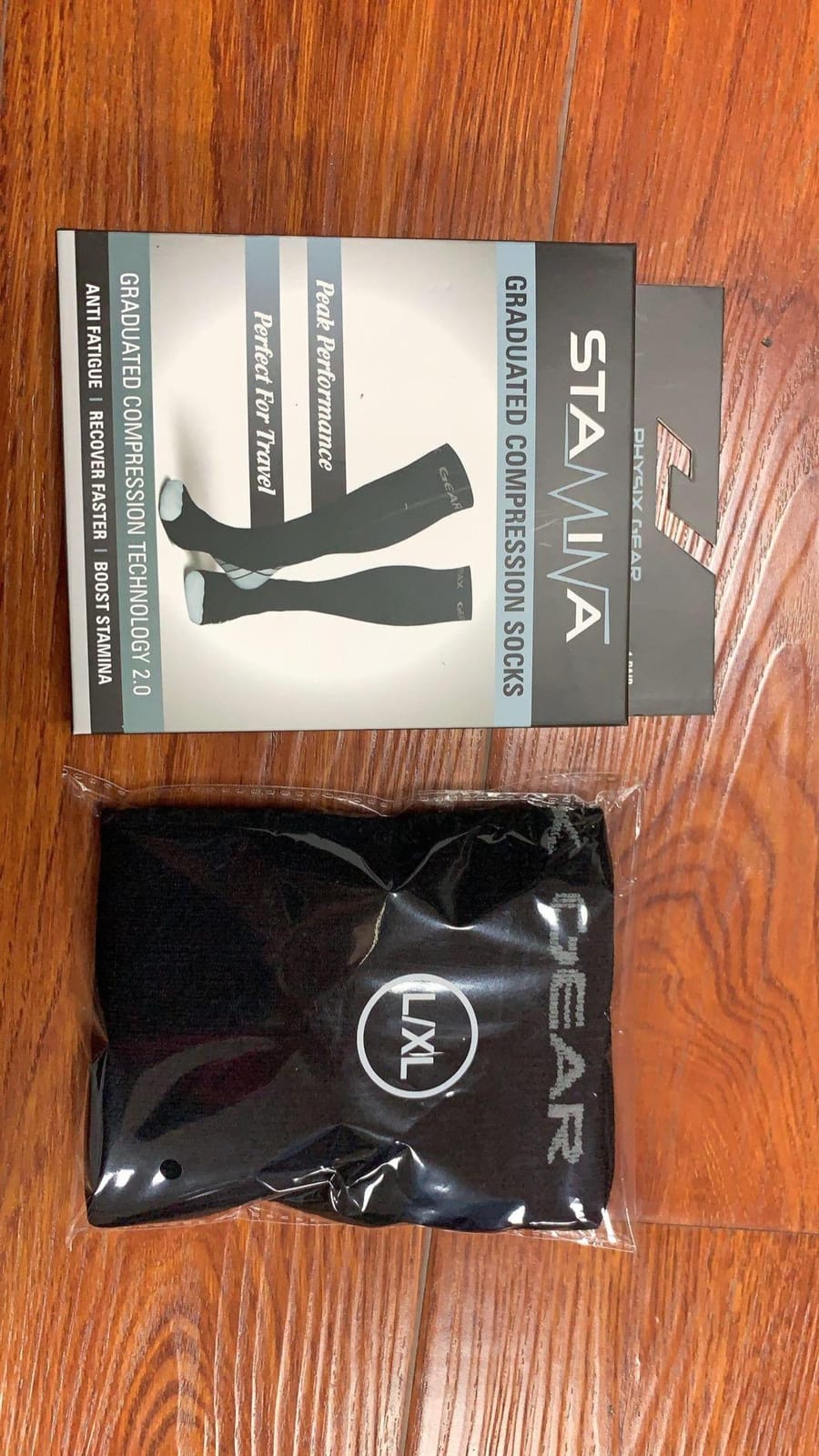 Physix Gear Compression Socks 20-30 mmHg - Men & Women - Running, Nurses, Shin Splints, Flight, Travel customer photo 2